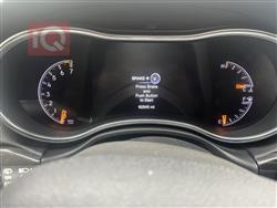 جیپ گراند شیرۆکی